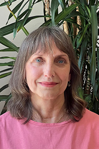 Mitarbeiter Ernst Dr. Farahmandi: Ewa Ernst